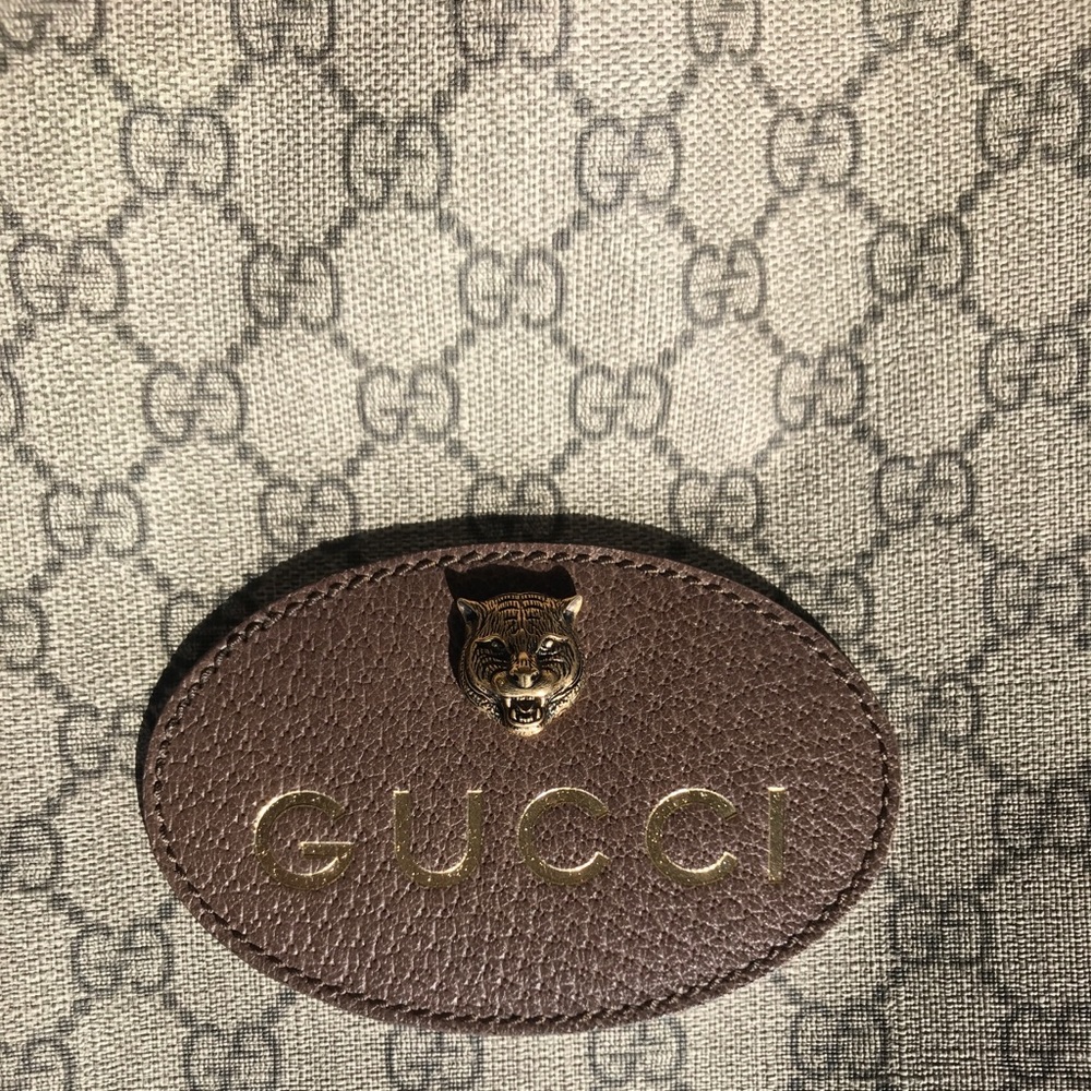 Gucci GG Supreme Drawstring Backpack - Picture 4 of 7